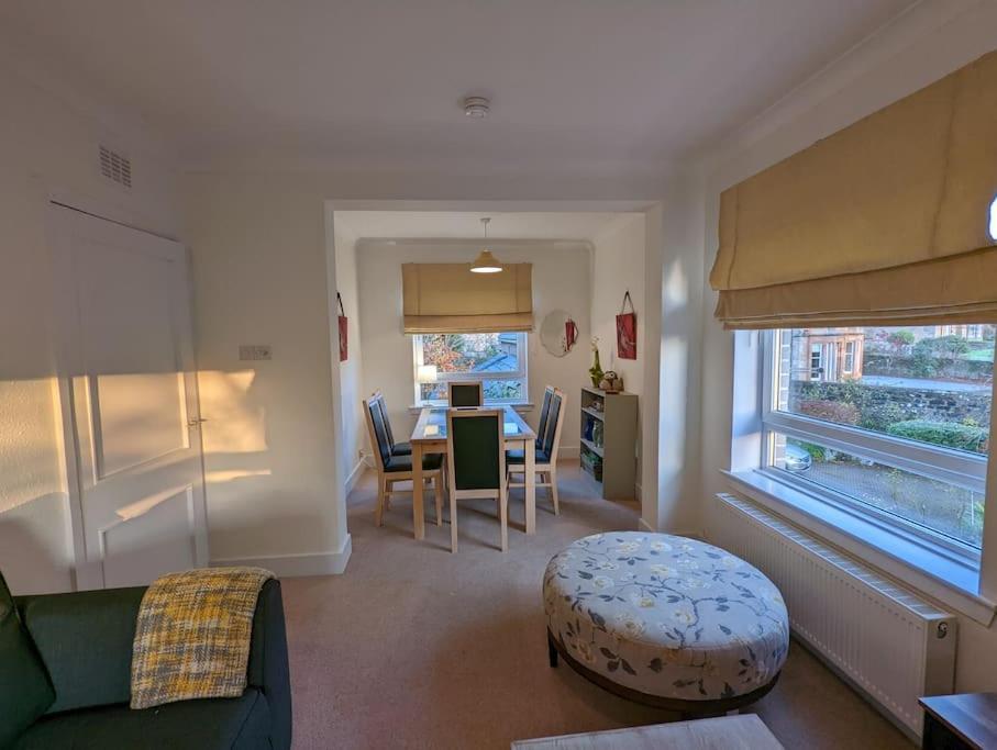 Two Bedroom Flat In Bridge Of Allan, Stirling ภายนอก รูปภาพ